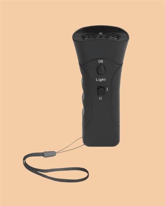 Ultrasonic Dog Chaser | Anti-Dog Attack Safety Device with Flashlight (125dB Sound Pulse)